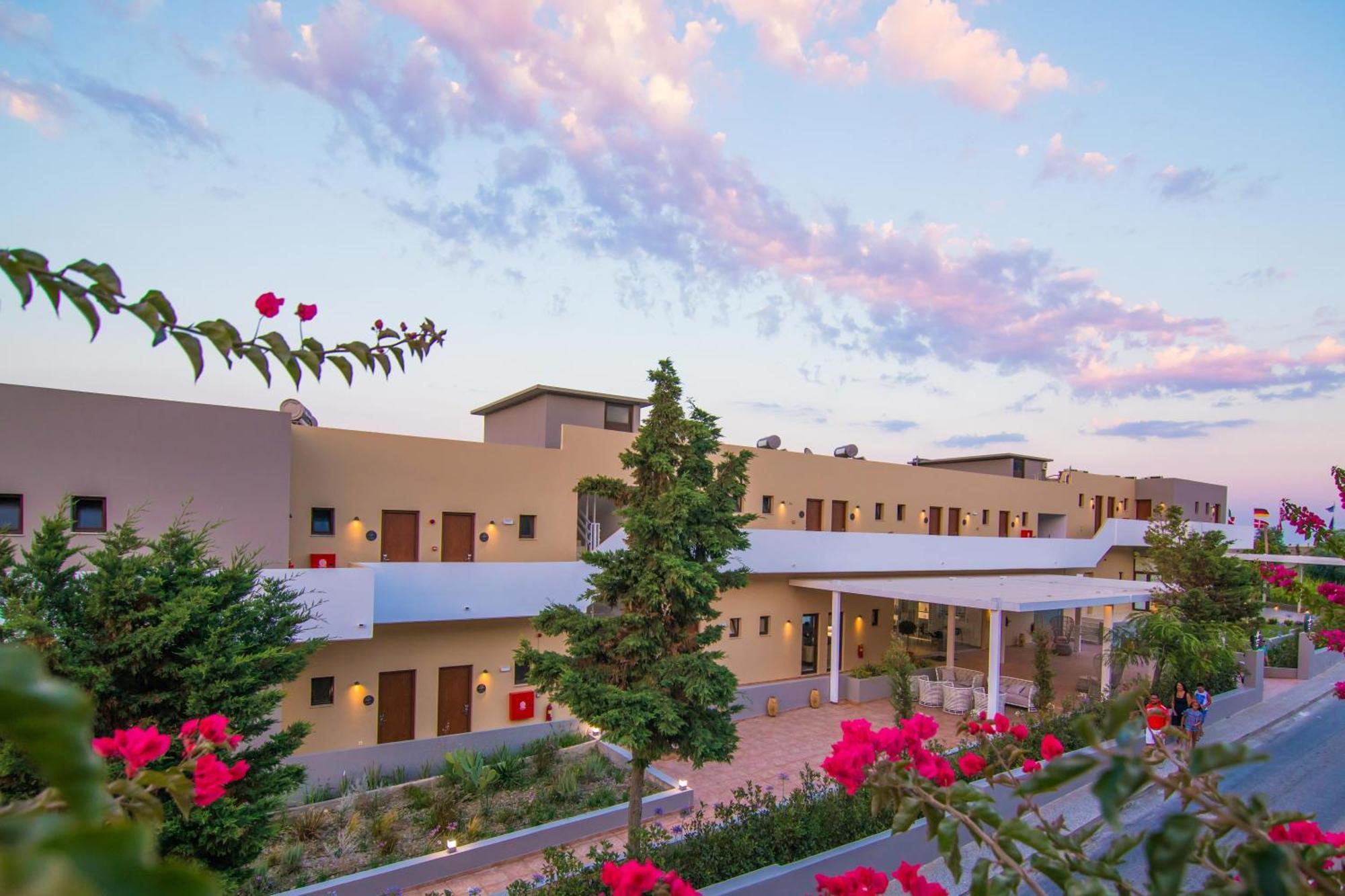 Lindos Breeze Beach Hotel คิโอตาริ ภายนอก รูปภาพ