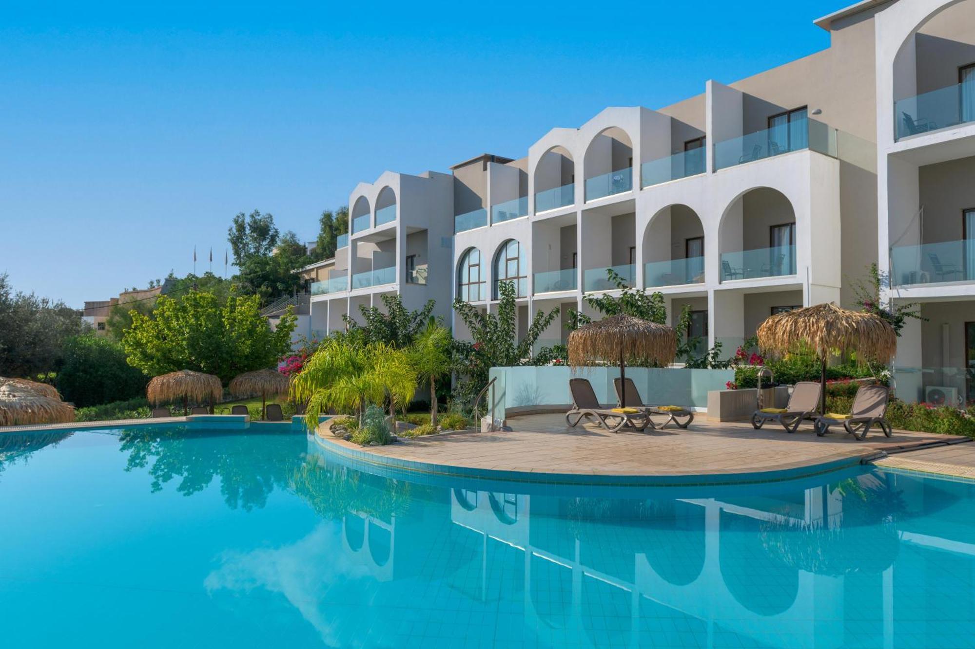 Lindos Breeze Beach Hotel คิโอตาริ ภายนอก รูปภาพ