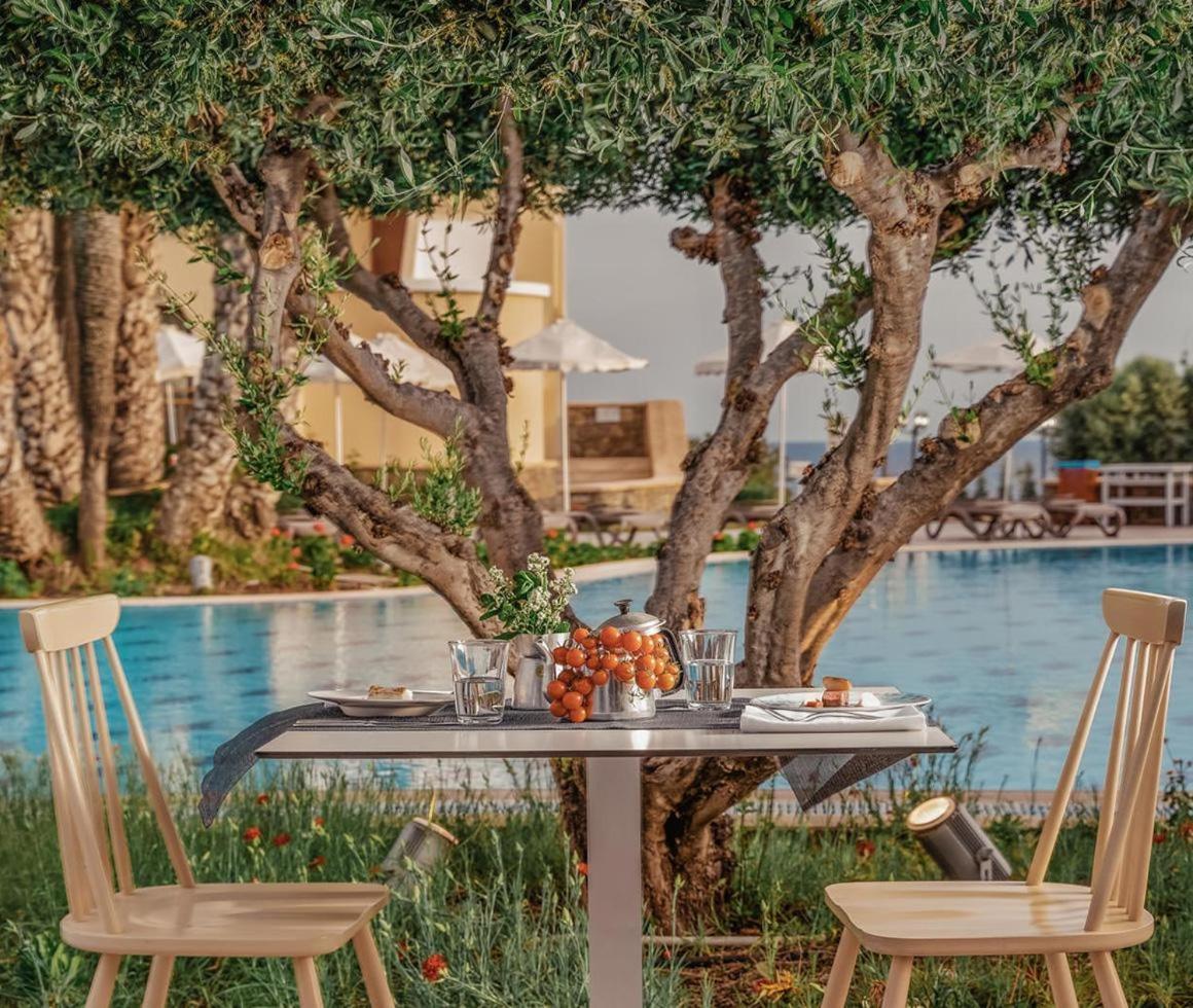 Lindos Breeze Beach Hotel คิโอตาริ ภายนอก รูปภาพ
