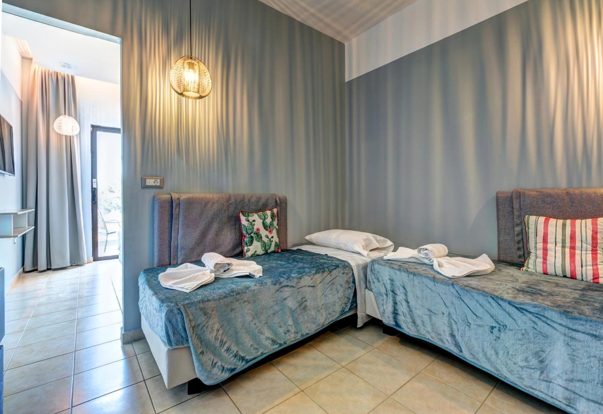 Lindos Breeze Beach Hotel คิโอตาริ ภายนอก รูปภาพ